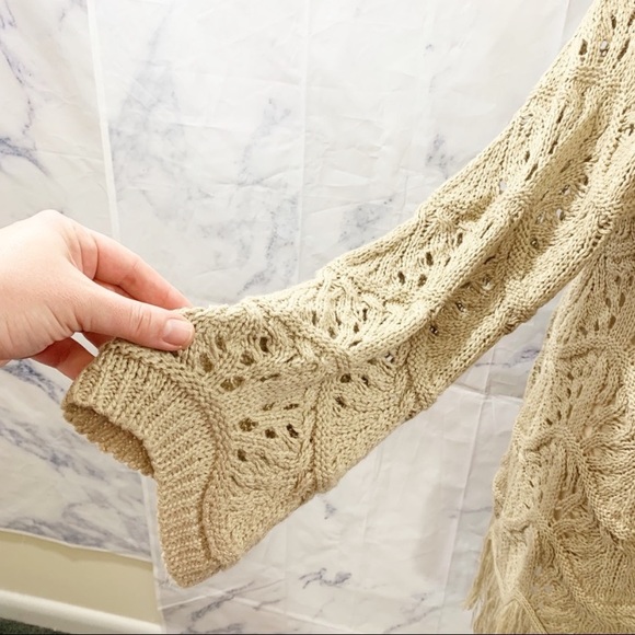 Retro Threads Wide Knit Open Cardigan Sweater - Picture 4 of 9